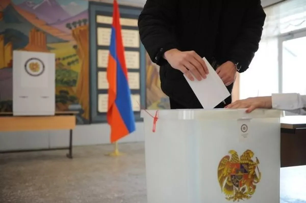 В предстоящих парламентских выборах в Армении примут участие 19 политсил
