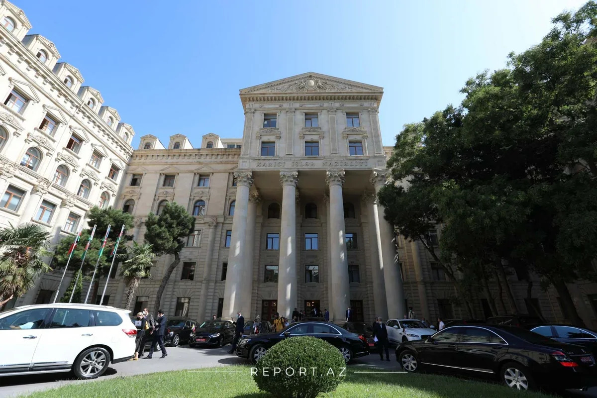 МИД Азербайджана поздравил Польшу с Днем Конституции