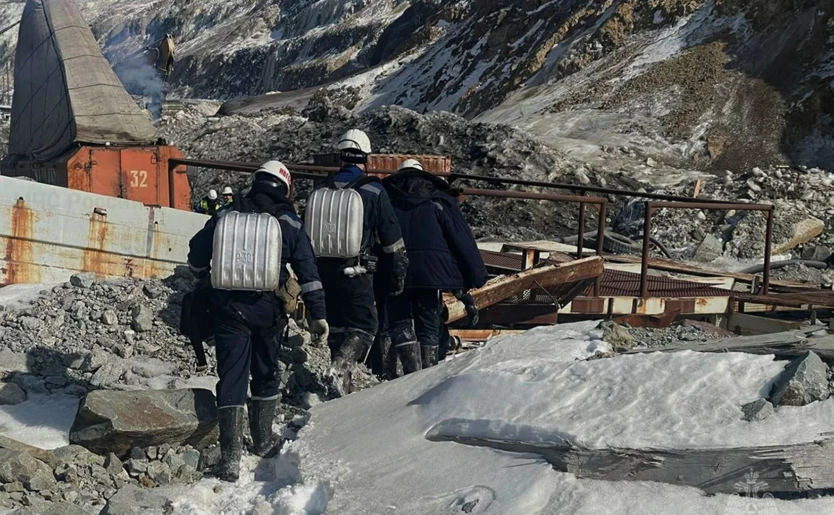 На угольном разрезе в Магаданской области нашли тела четырех человек