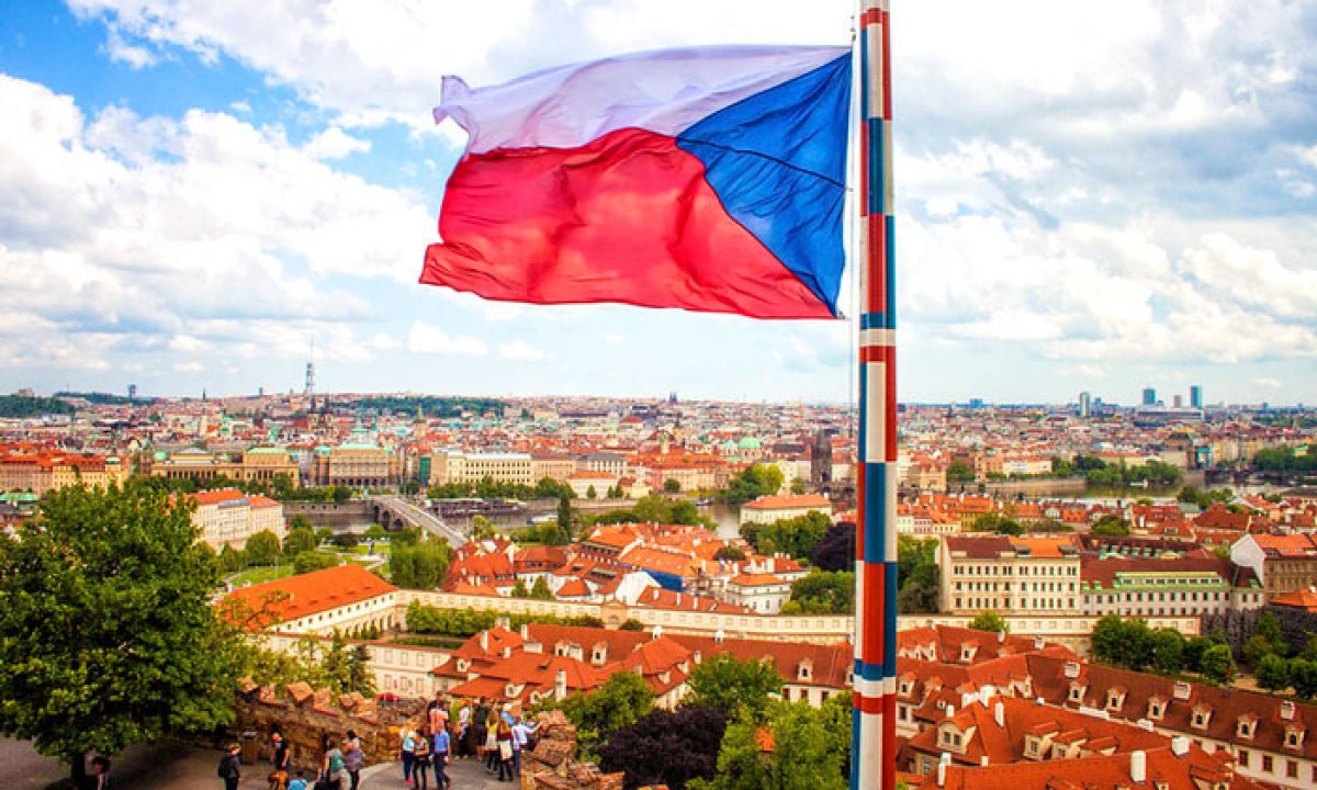 Чехия предлагает отключить Россию от интернета