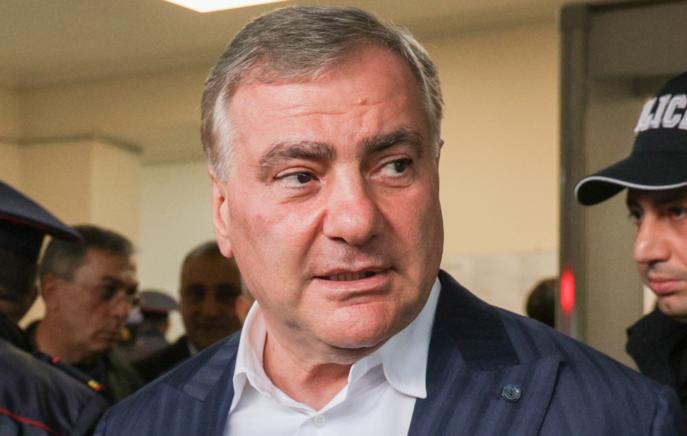 Карапетян подал в суд на партию Пашиняна