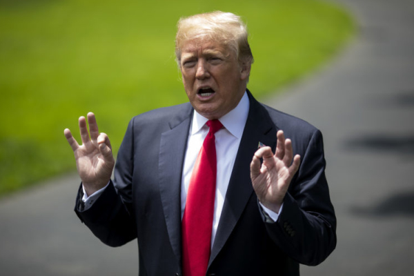 Трамп призвал «расслабиться» и «не чирикать»