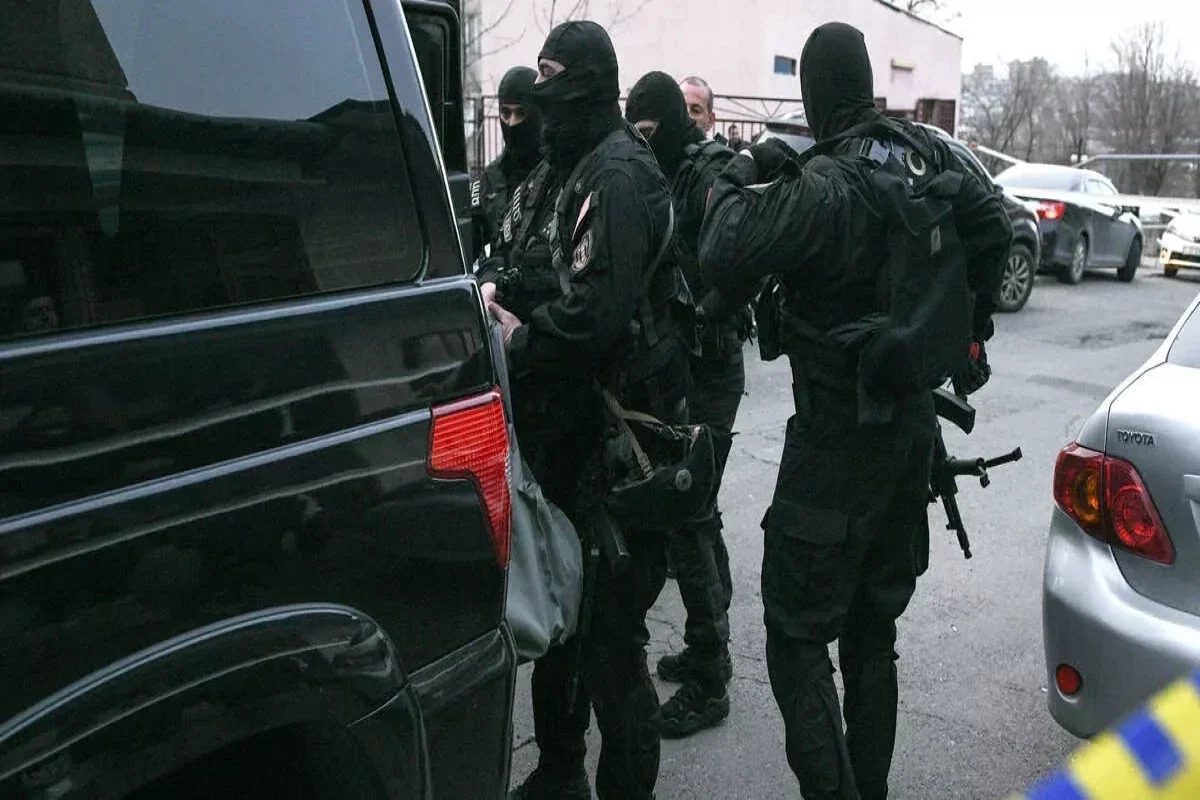 В Армении проводят массовые обыски