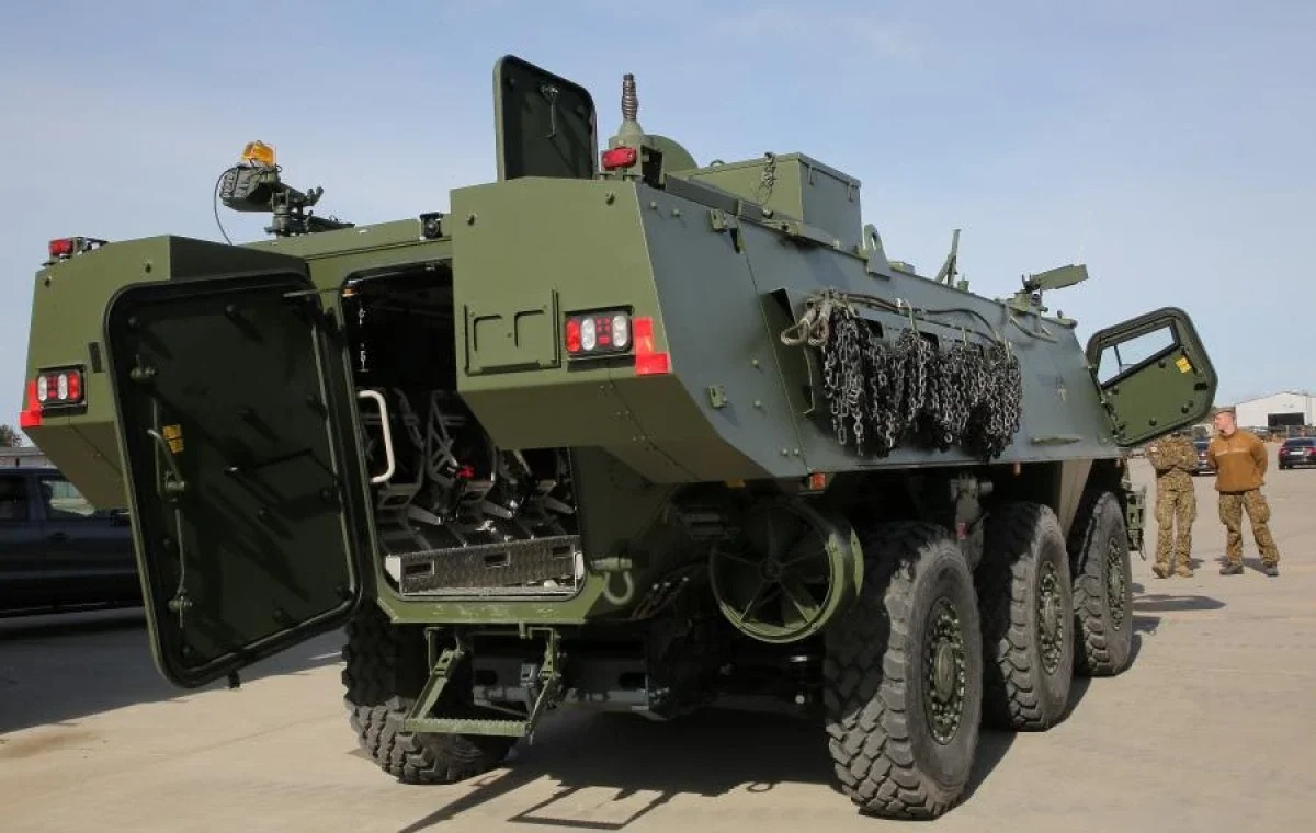 Литва закупит военную транспортную технику на €1 млрд