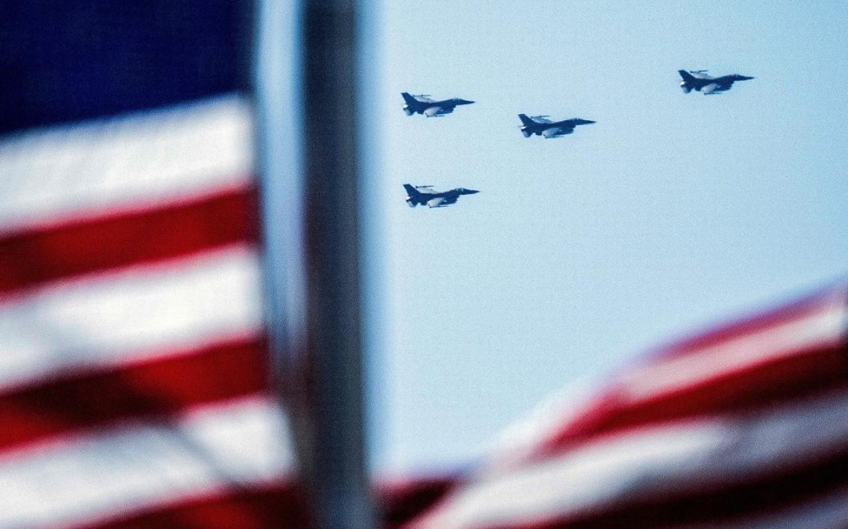 В планах США – вывести истребители и военные корабли из Европы