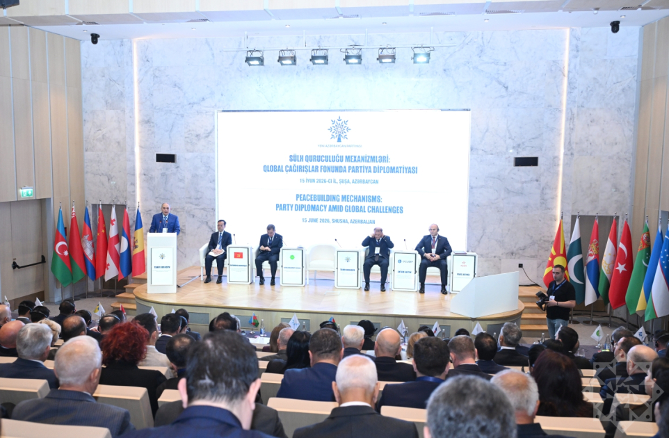 В Шуше проходит международная конференция «Региональный вклад в глобальную безопасность: миростроительство на Южном Кавказе»