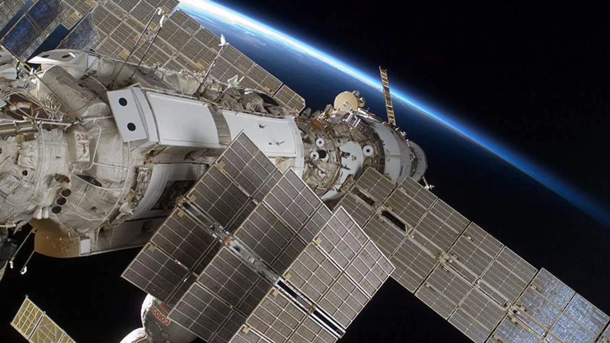 Астронавты NASA выйдут в открытый космос для ремонта манипулятора Canadarm2