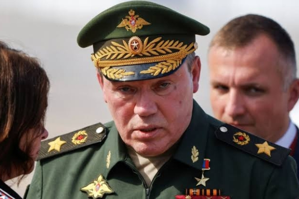 Украина завела уголовное дело на главу Генштаба России
