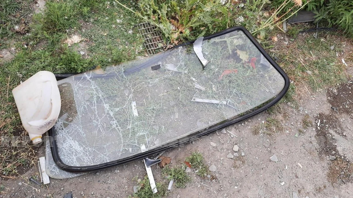 В Гаджигабуле перевернулся пассажирский автобус, есть пострадавшие