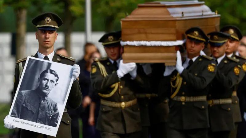 В Украине перезахоронили Евгения Коновальца - лидера ОУН, убитого советским агентом