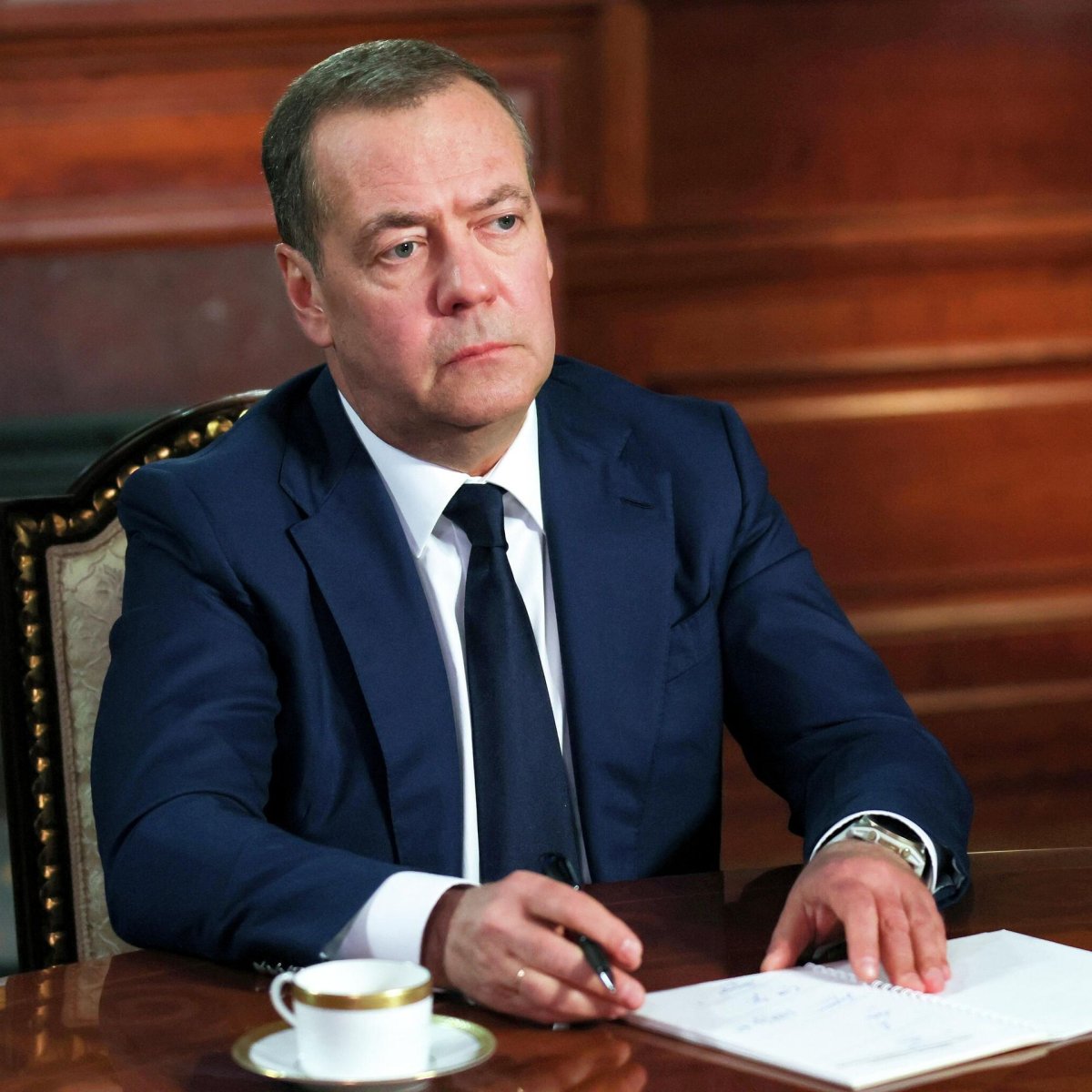 Медведев: Зеленского «ждет судьба Саакашвили»