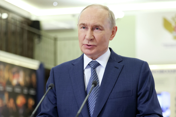 Путин заявил о контактах с Украиной