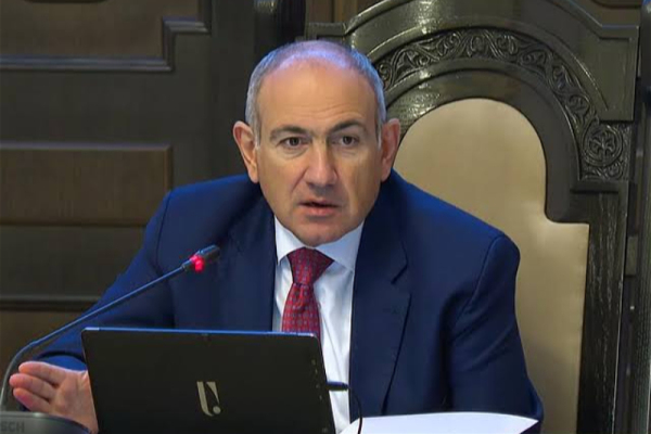 Пашинян: те, кто против передачи Кярки Азербайджану, провоцируют войну