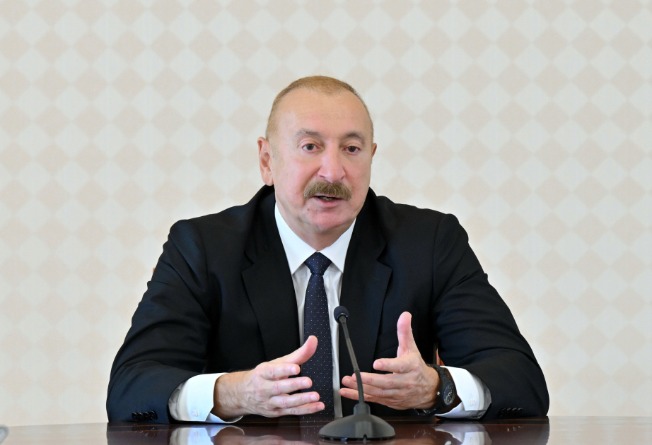 Президент: Приверженность к духовным ценностям, к традициям, к нашему образу жизни в Азербайджане – это главный тренд